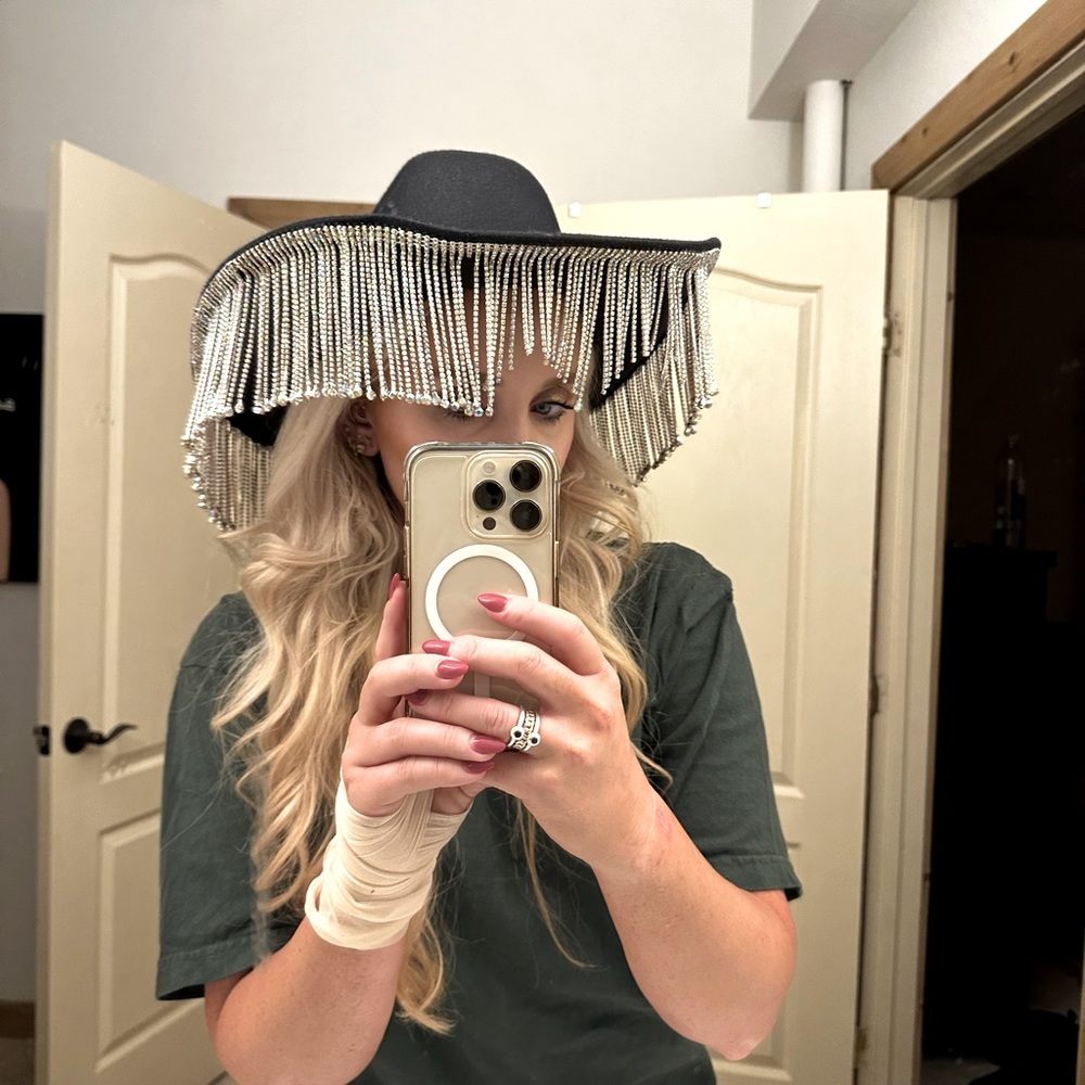 Sequin Fringe Cowgirl/Cowboy Hat - Black